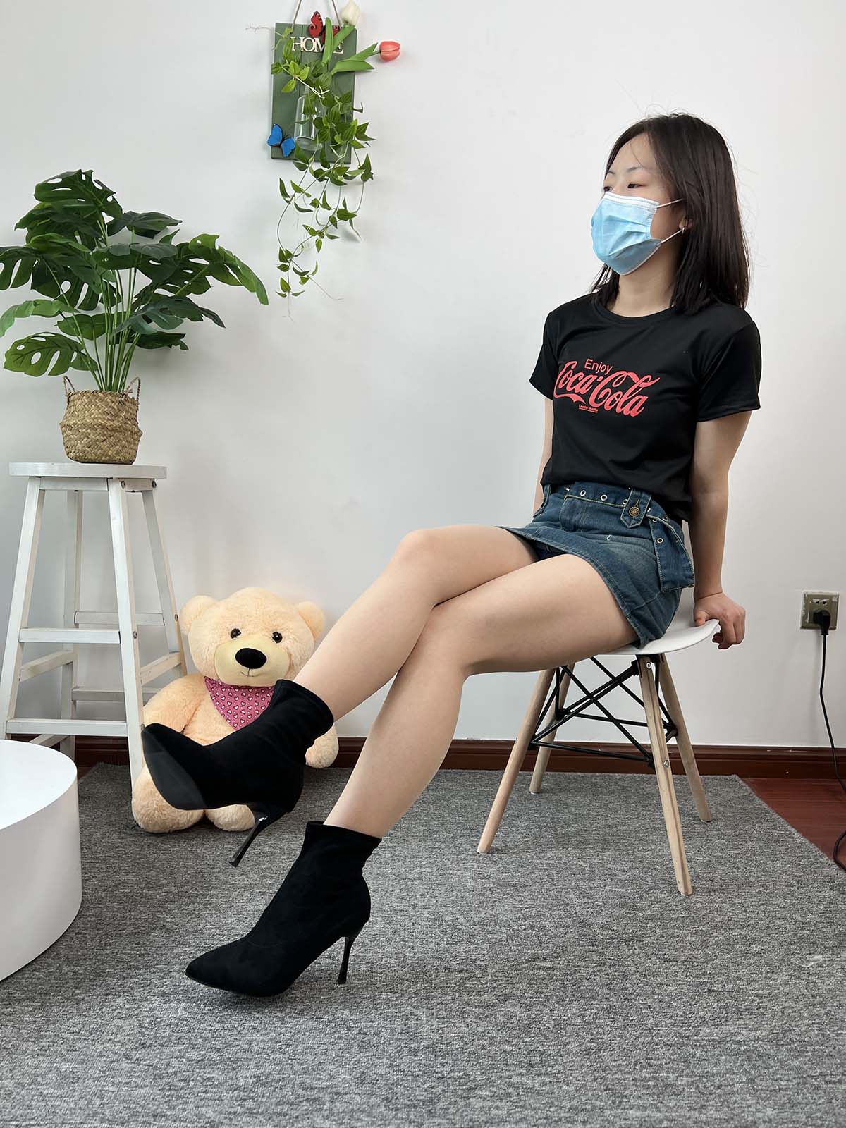 三禾摄影 NO.075 牛仔裙 肉丝 短靴 三禾摄影-第1张