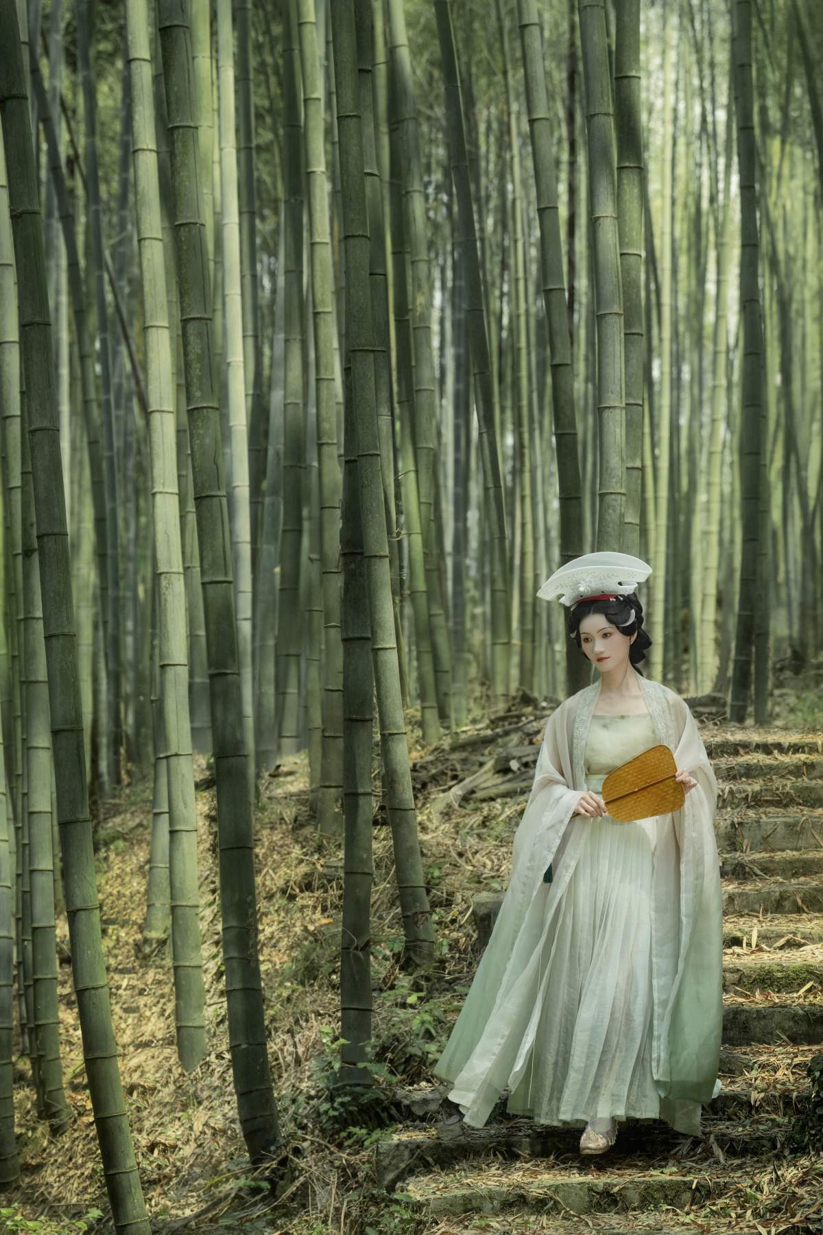 [YITUYU艺图语]2025.10.21 北宋仕女·等肩冠 冰皮月亮蛋~ YITUYU艺图语-第1张