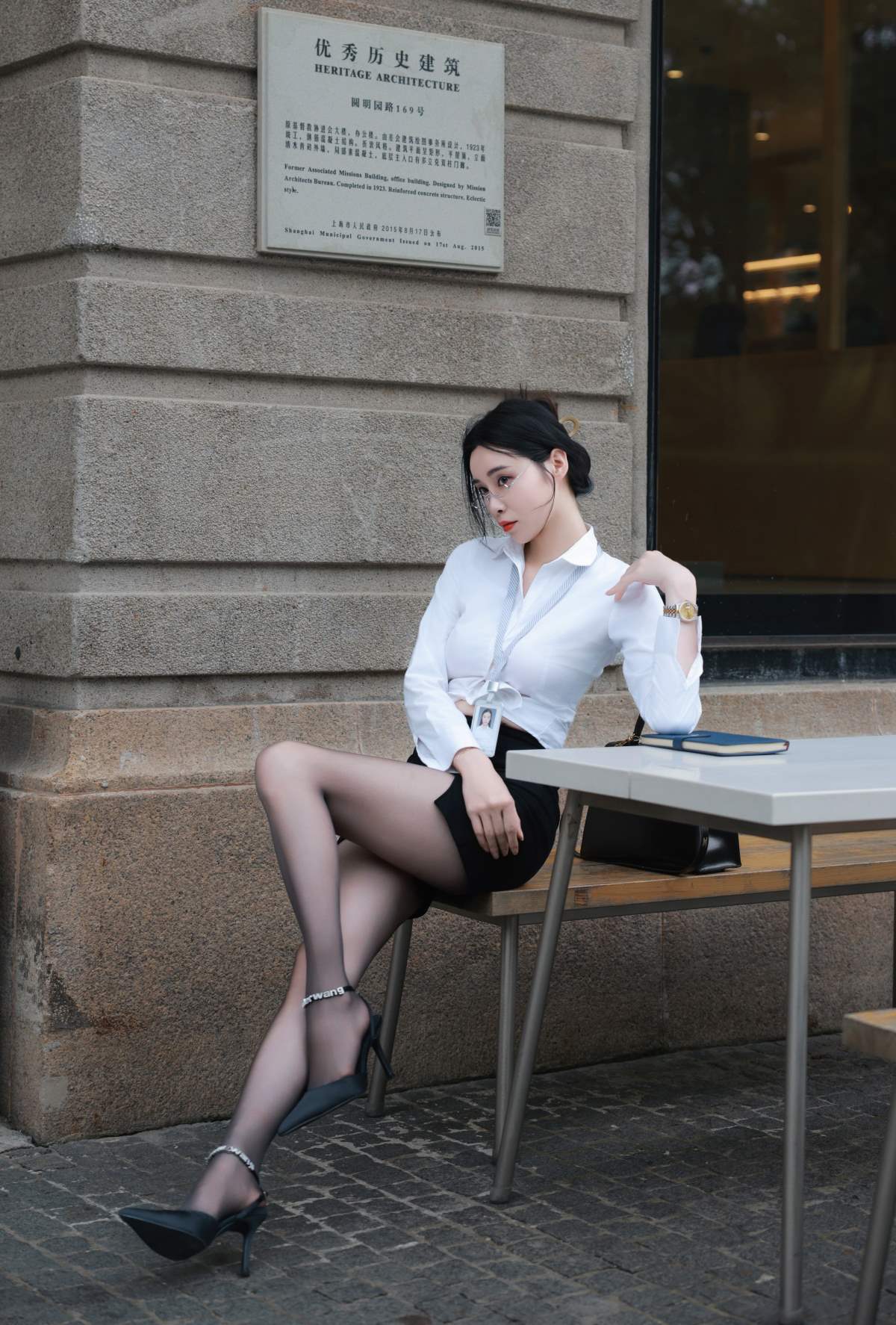 [YITUYU艺图语]2025.10.21 上海约拍｜OL职业装 YITUYU艺图语-第1张