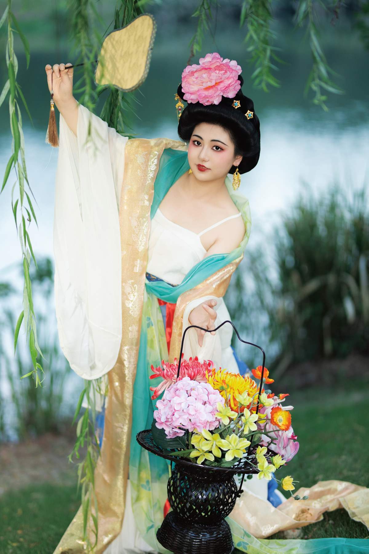 [YITUYU艺图语]2025.10.22 仿古画汉服拍摄 YITUYU艺图语-第1张