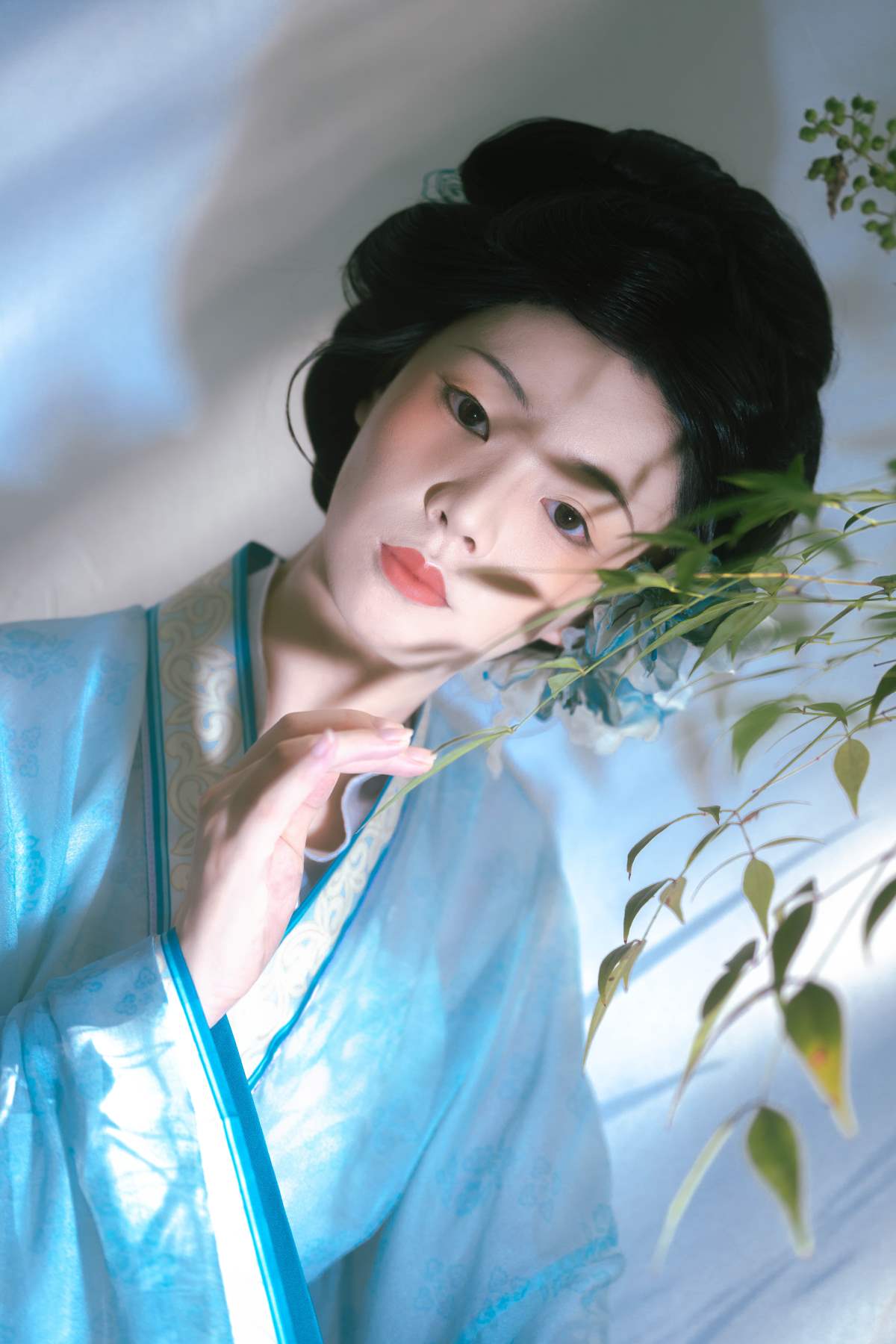 [YITUYU艺图语]2025.10.22 月白衣裳白玉人 YITUYU艺图语-第1张