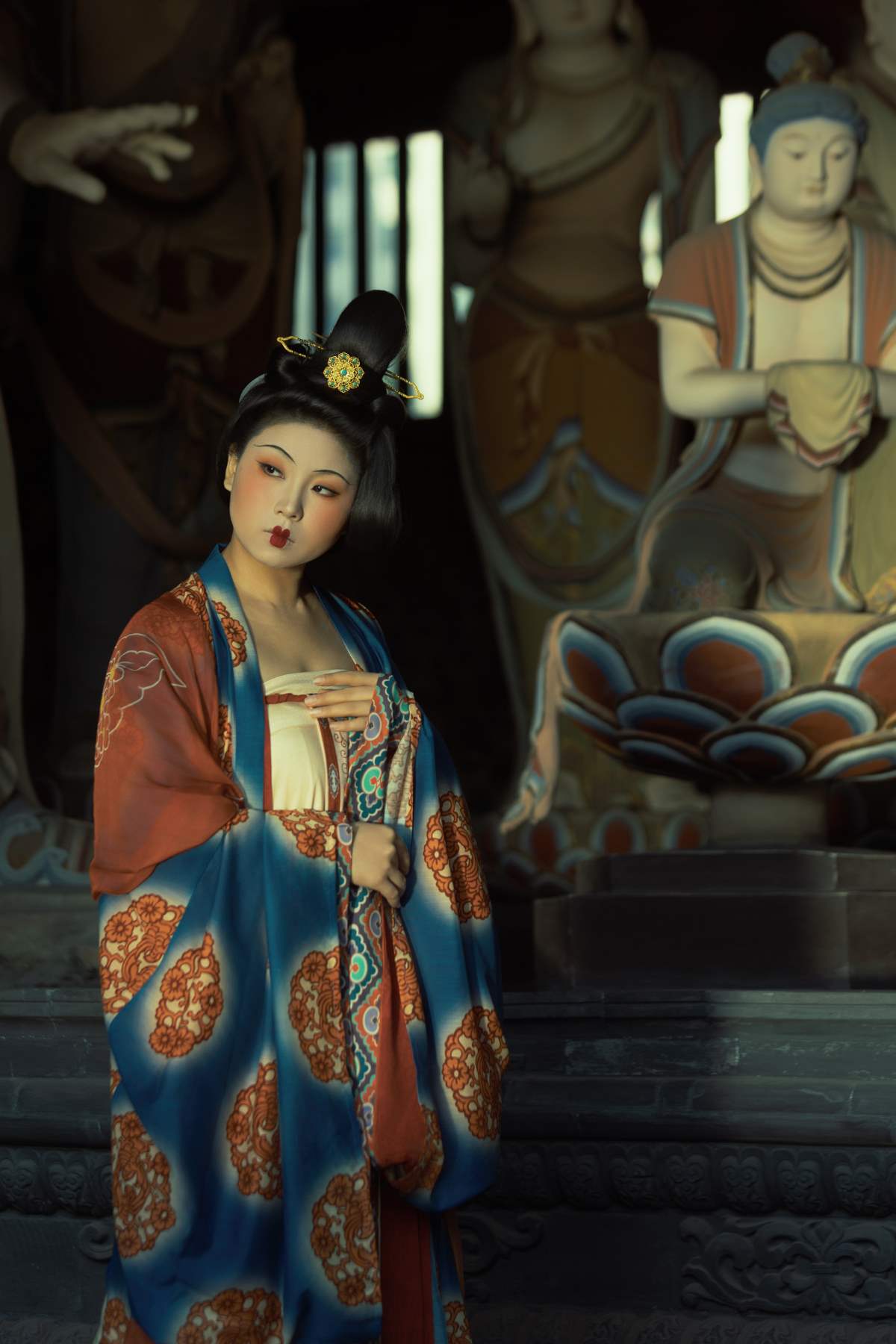 [YITUYU艺图语]2025.10.27 引路菩萨图复原·其三 梦梦（我在山西当妆娘） YITUYU艺图语-第1张