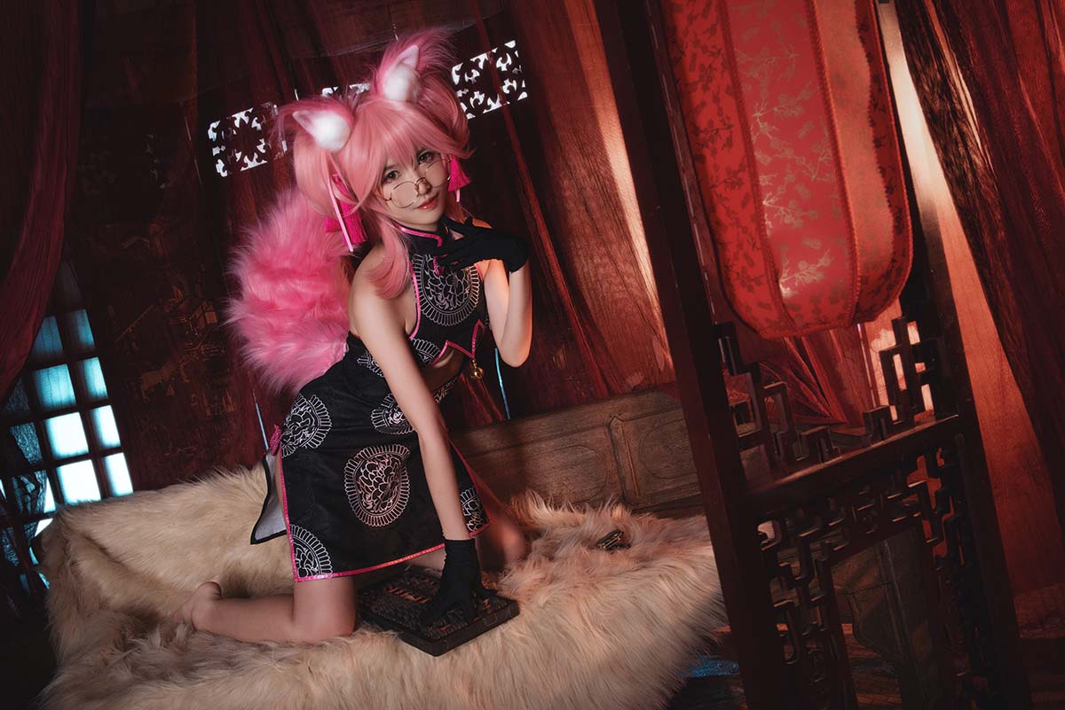 亚马逊鲶鱼 – FGO 玉藻前旗袍 Cosplay-第1张