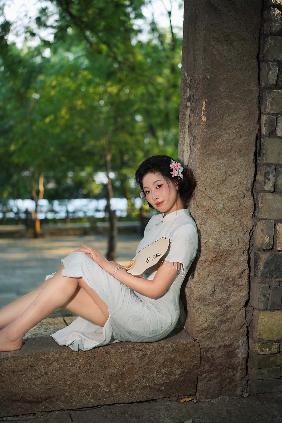 [YITUYU艺图语]2025.10.29 塔山旗袍 小u YITUYU艺图语-第1张