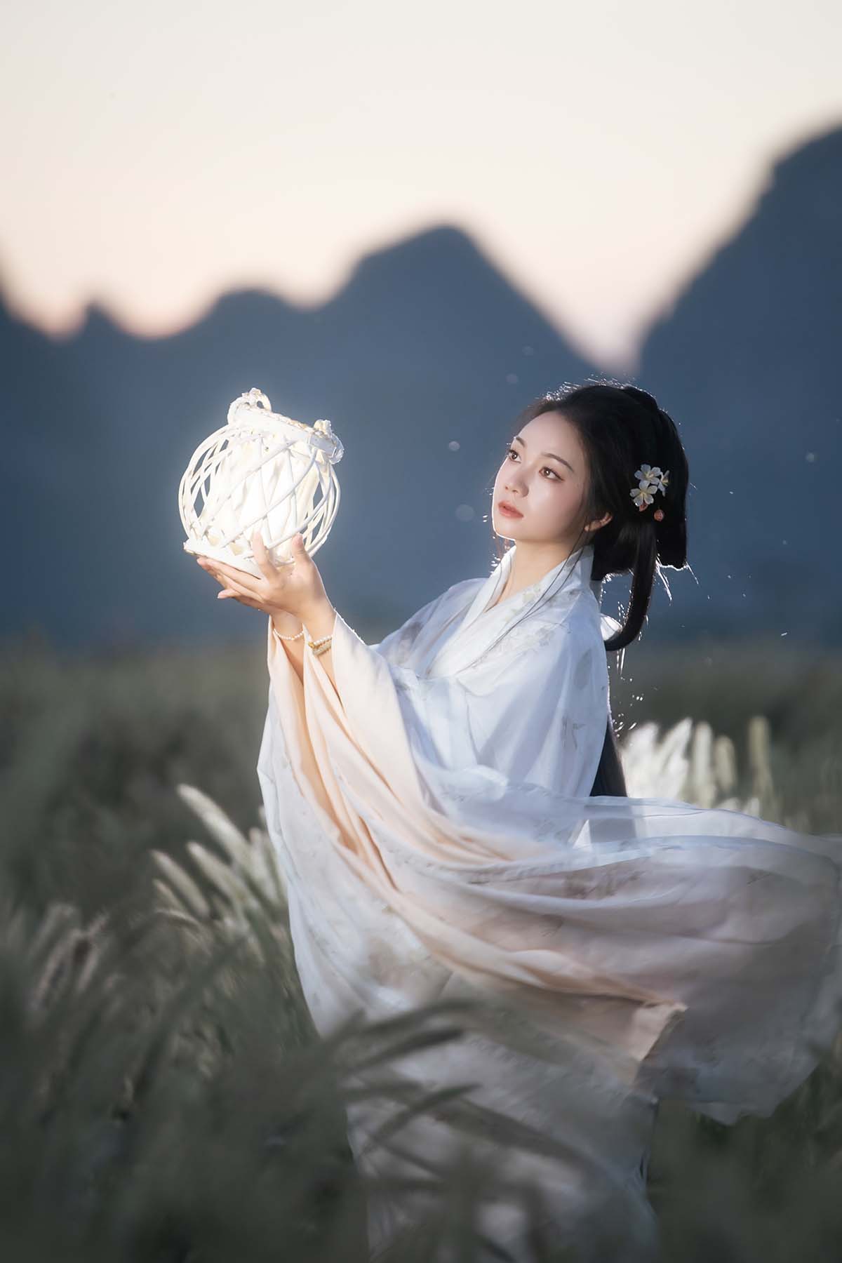 [YITUYU艺图语]2025.10.30 神谕 秋哒哒– YITUYU艺图语-第1张