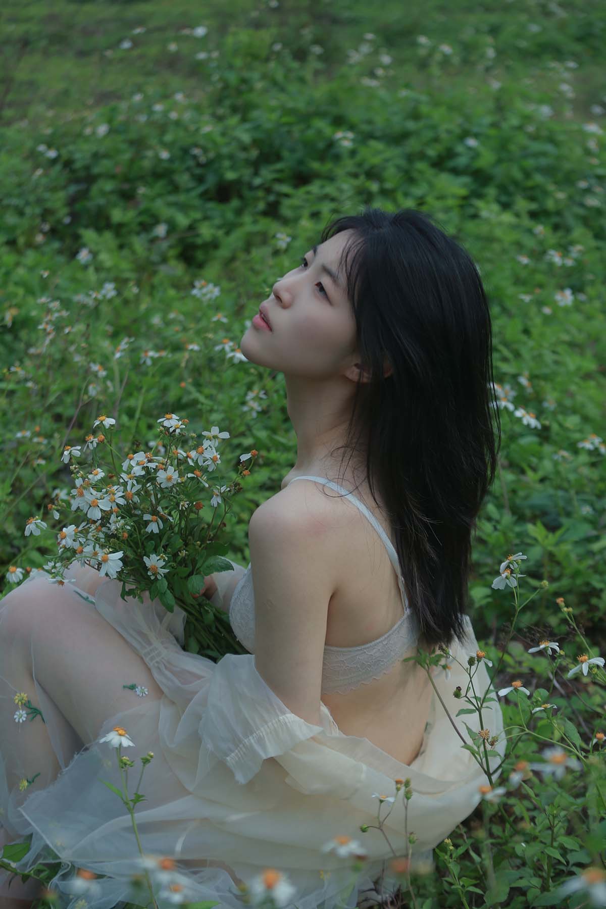 [YITUYU艺图语]2025.11.04 夏长 YITUYU艺图语-第1张