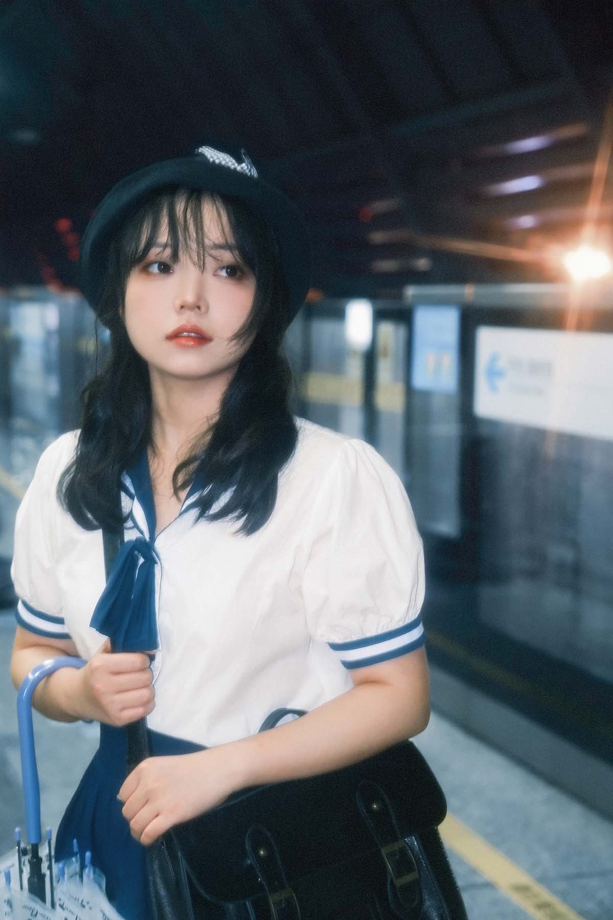 [YITUYU艺图语]2025.11.06 雨天 贝贝不睡觉 YITUYU艺图语-第1张