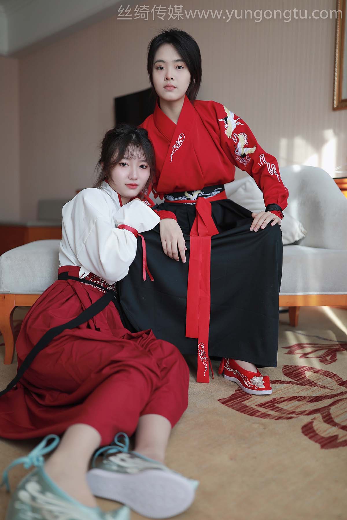 凡夫摄影 NO.0011 可菲×晓莲 红色古装汉服丝足 FFSY凡夫摄影-第1张