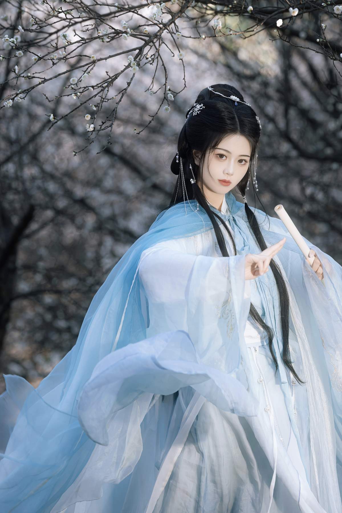 [YITUYU艺图语]2025.11.19 我欲乘风 -木白白 YITUYU艺图语-第1张