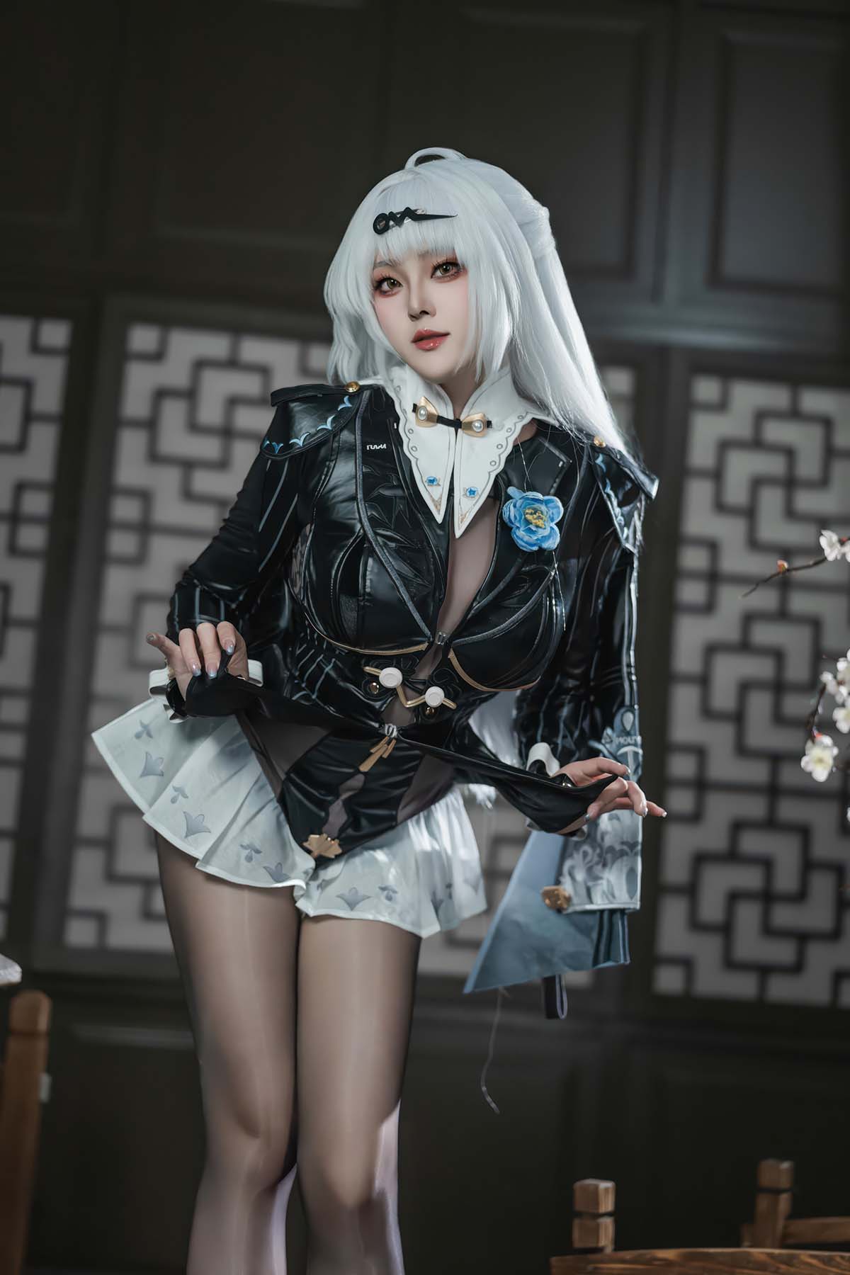 Natsuko夏夏子 – 仪玄 墨形影踪 Cosplay-第1张