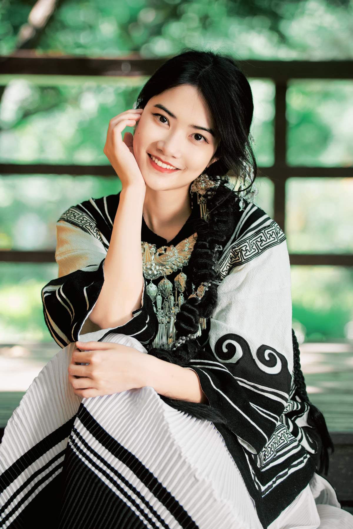 [YITUYU艺图语]2025.11.26 彝族少女 Sandra YITUYU艺图语-第1张