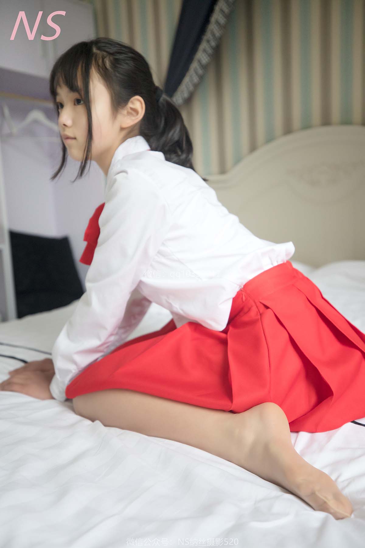 [纳丝摄影]小莉 红色超短裙肉丝诱惑 纳丝摄影-第1张