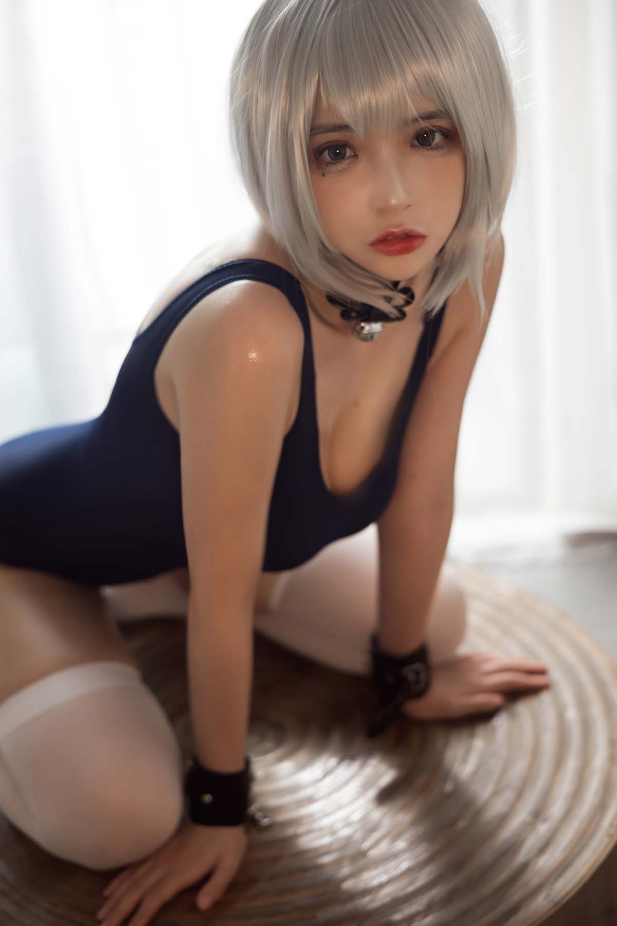 疯猫ss – 白发束缚死库水 Cosplay-第1张