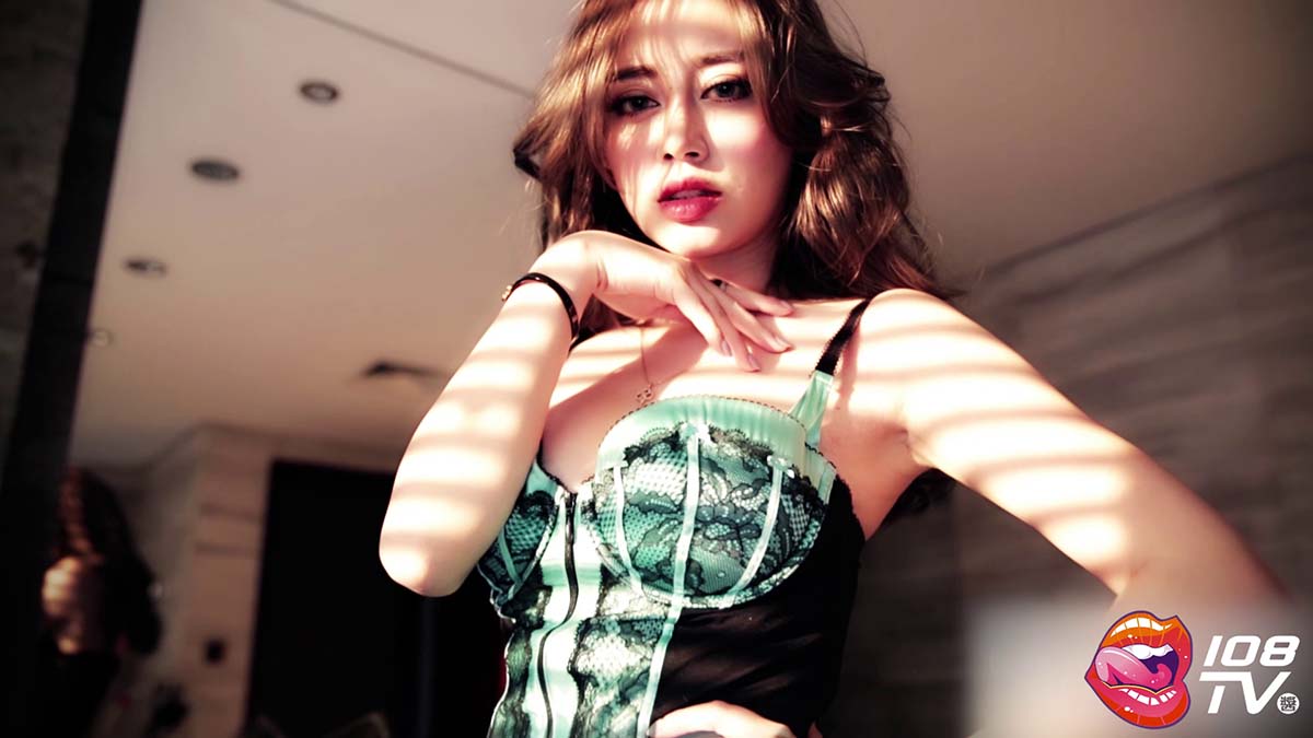 [108酱TV]王轶玲 – 超高级美女性感写真 108酱TV-第2张