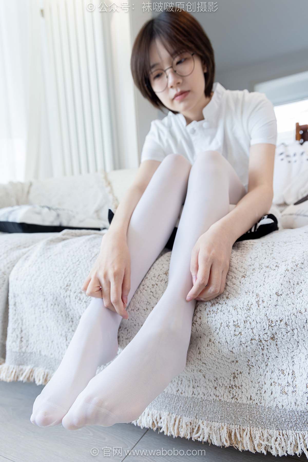 [BoBoSocks袜啵啵]NO.702 小甜豆-高跟凉鞋、厚白丝、护士服 BoBoSocks袜啵啵-第2张
