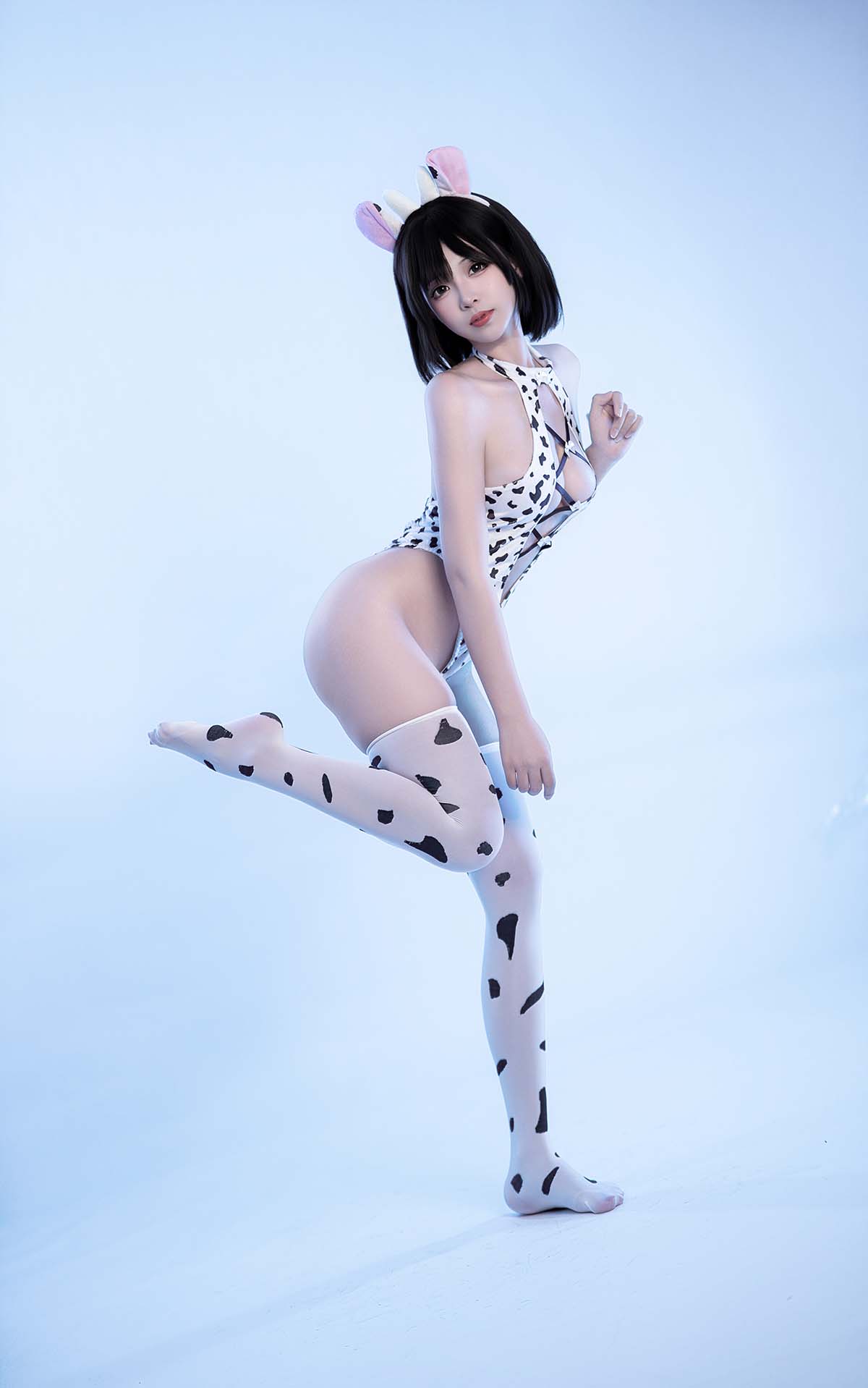 Bangni邦尼 – 奶牛妹妹 Cosplay-第1张