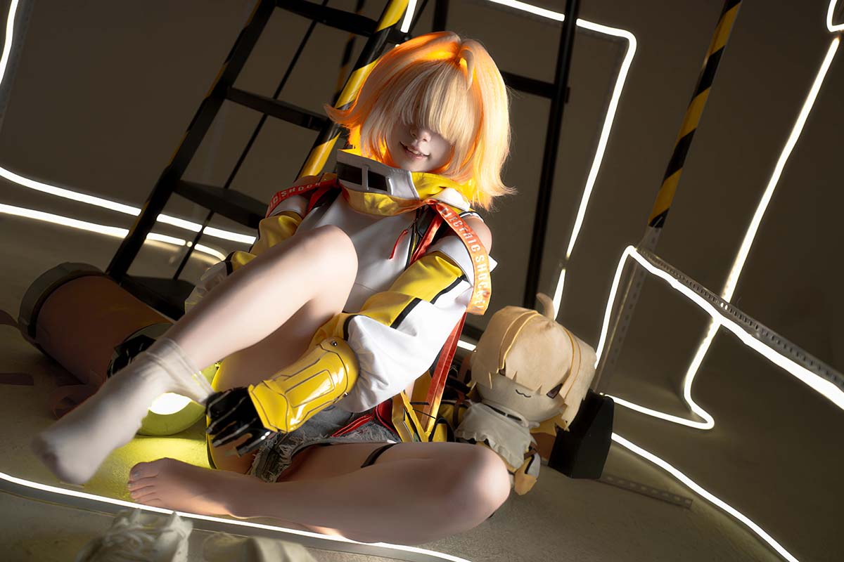 纸悦Etsu_ko – Nikke胜利女神 伊莱格 Cosplay-第1张