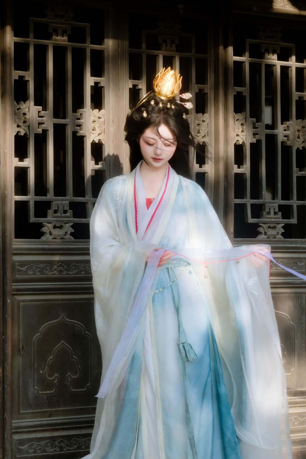[YITUYU艺图语]2025.12.31 观音，我们一起去长安，那里就有100个月亮 YITUYU艺图语-第1张