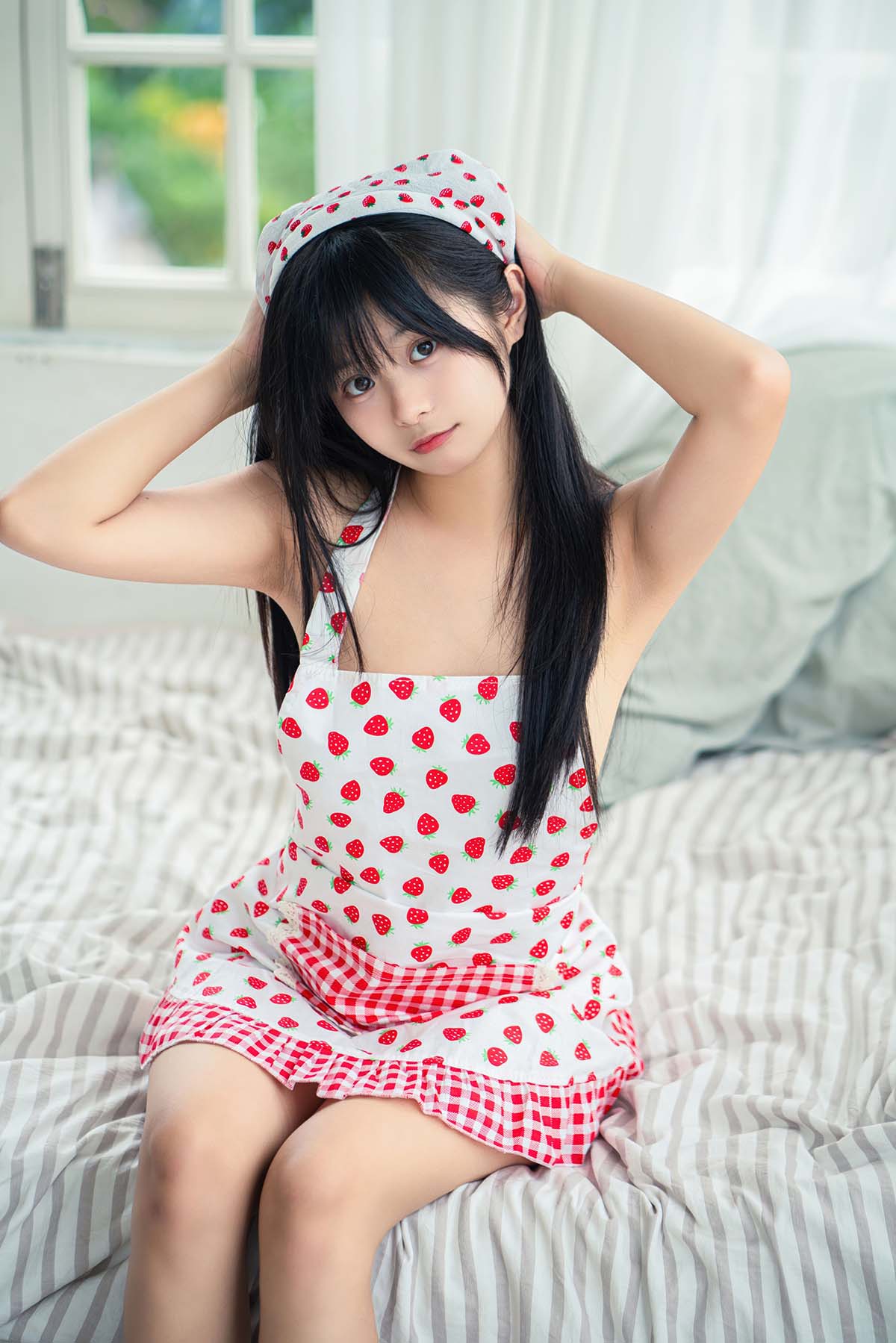 小羊不吃草 (花音葉子) – 小厨娘 Cosplay-第1张